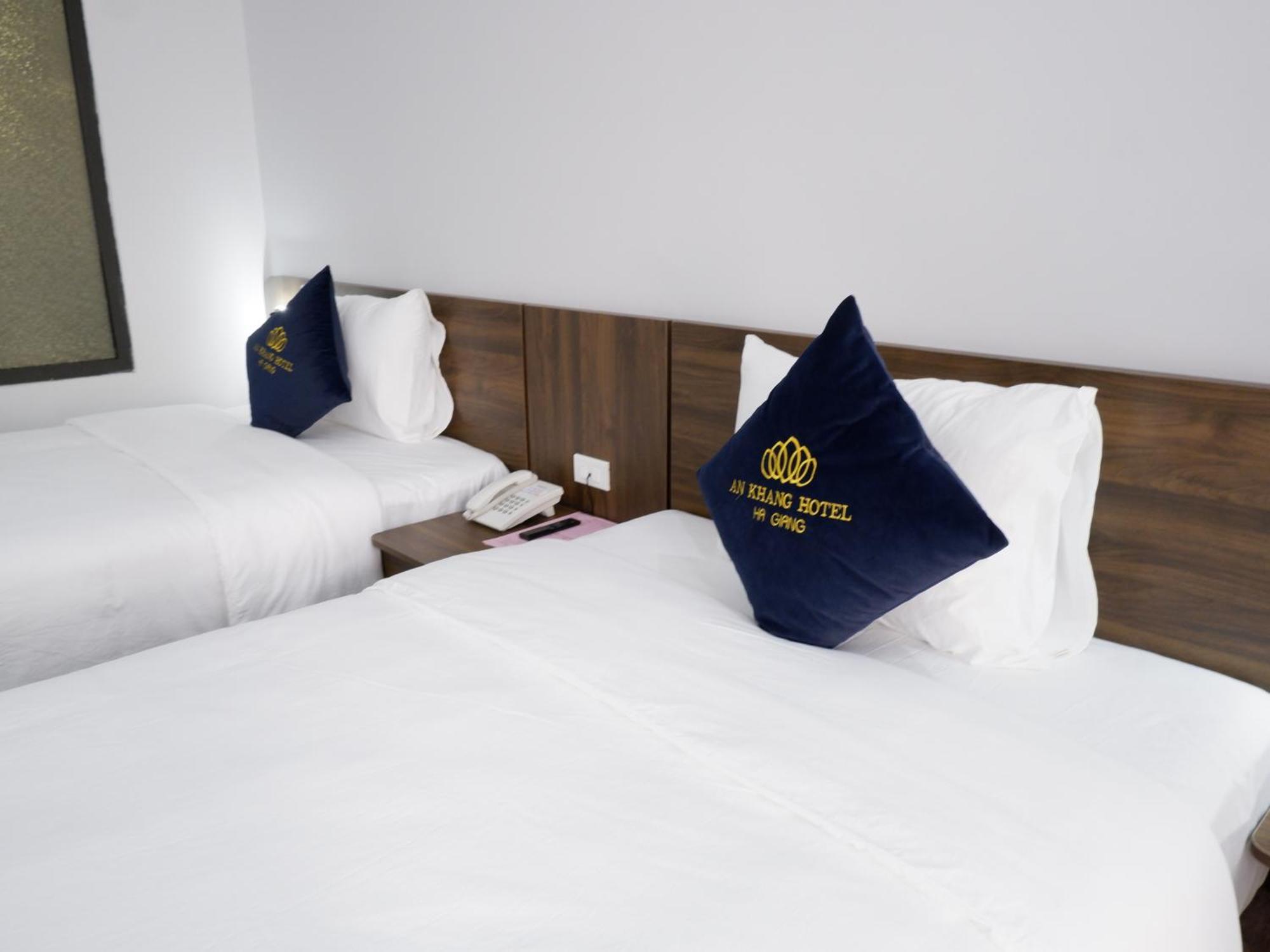 An Khang Hotel Ха Жианг Екстериор снимка