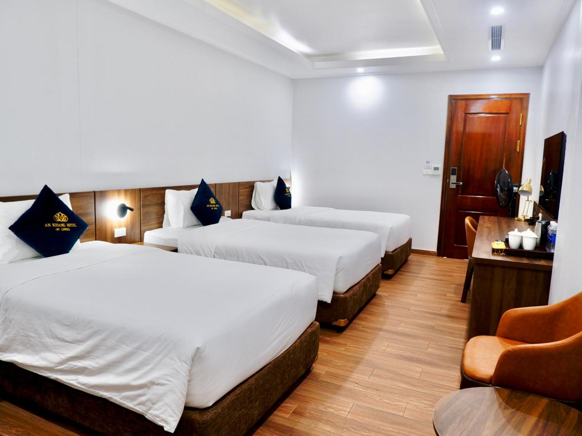 An Khang Hotel Ха Жианг Екстериор снимка