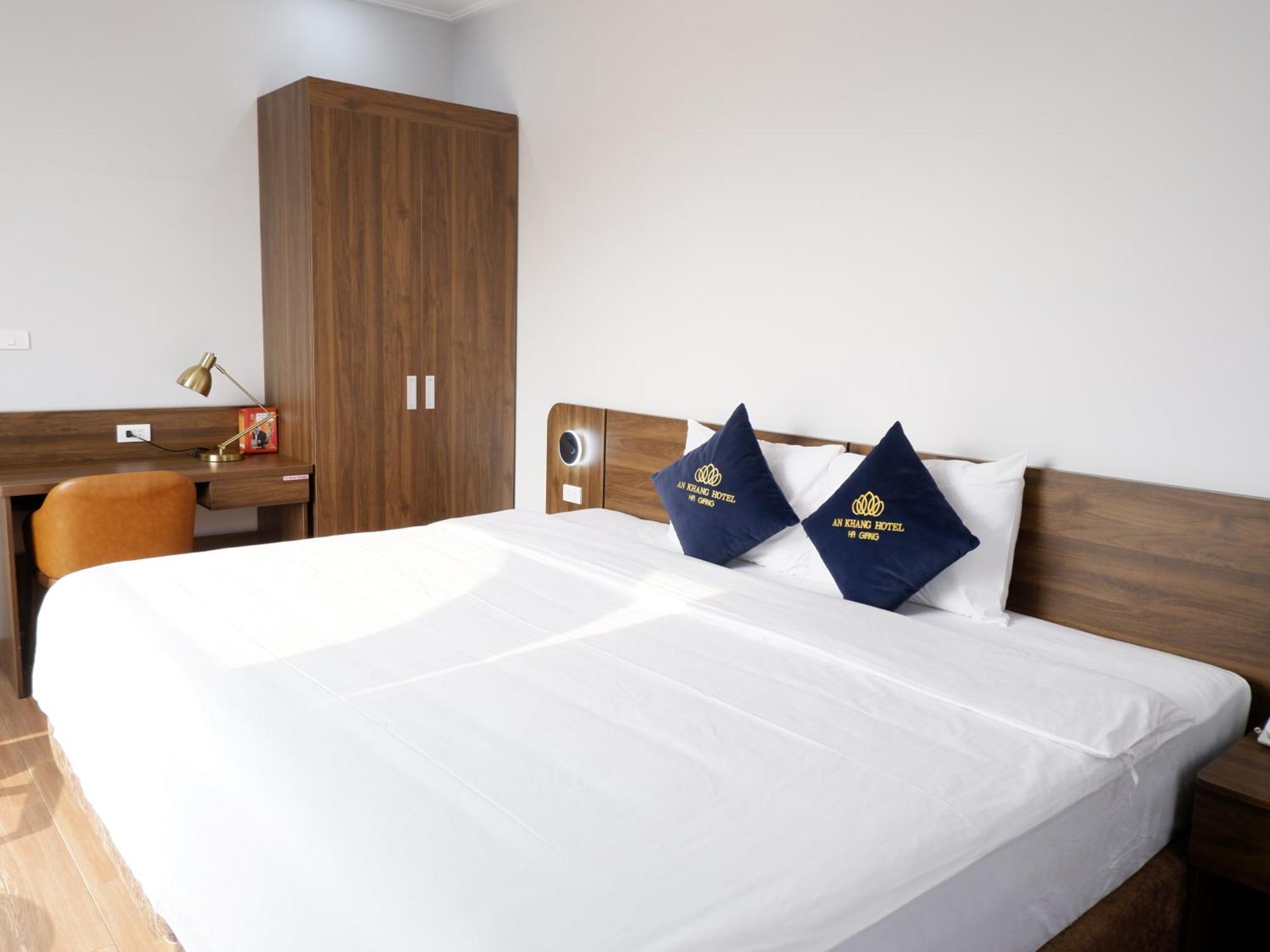 An Khang Hotel Ха Жианг Екстериор снимка